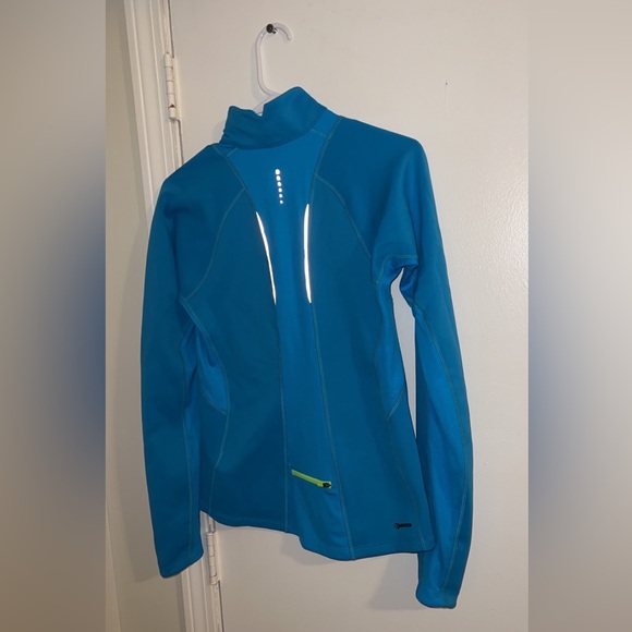 the northface blue jacket - Picture 6 of 7